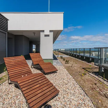 Horizon 114 By Grand *